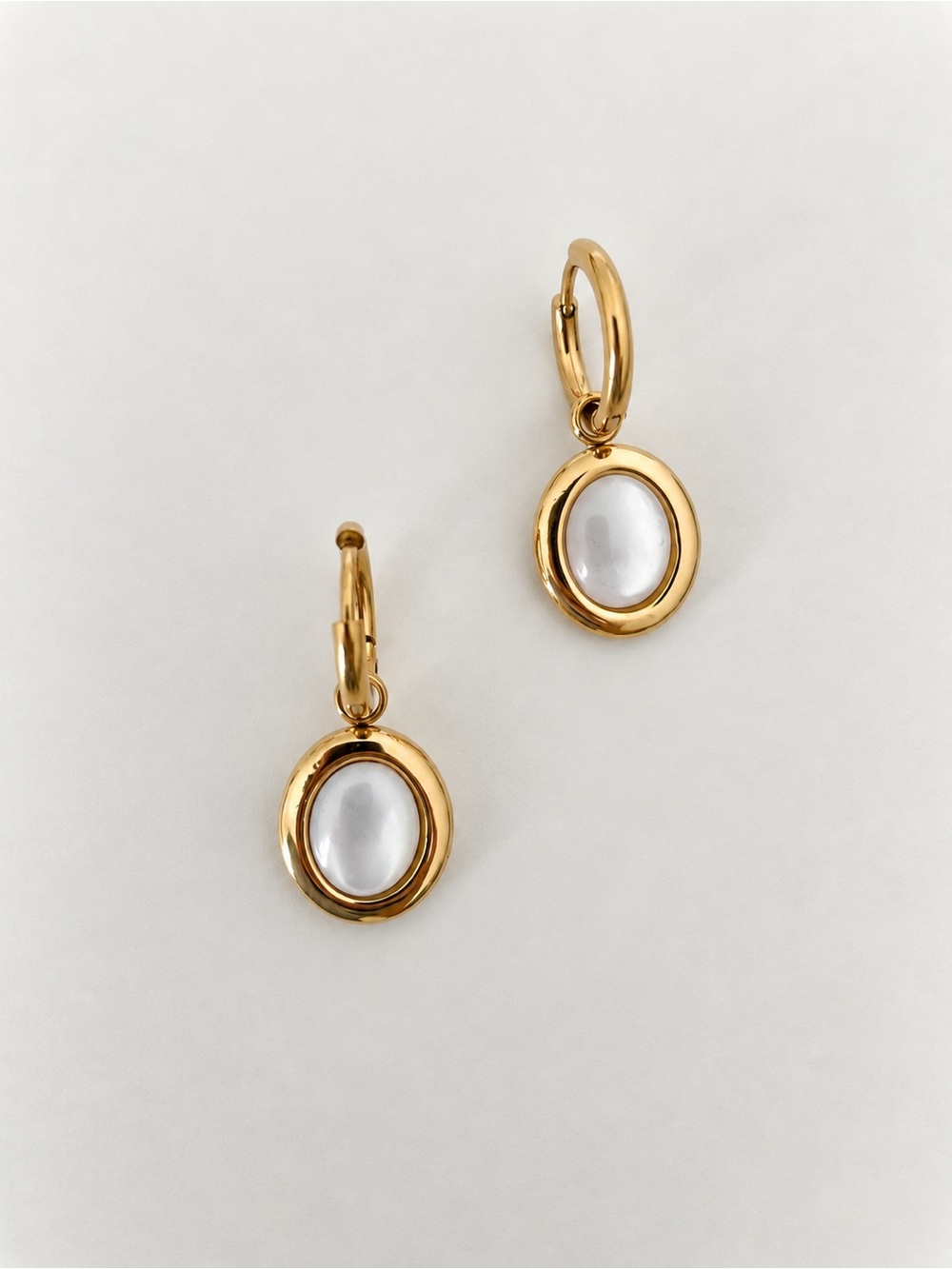 18K Gold Plated Mother of Pearl Huggie Hoop Earrings